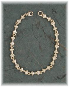 BNS10LB- Petite Bone Link Bracelet